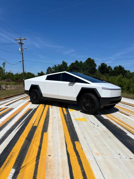 Tesla Cybertruck